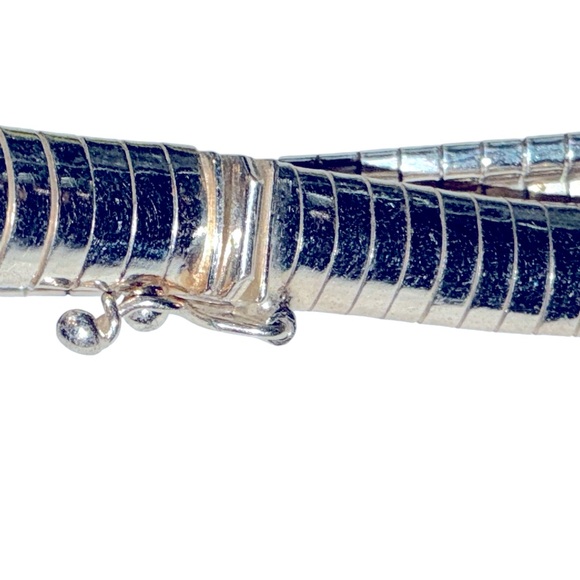 Sterling silver omega w black onyx garnet pendant vintage - ESTATE 925 marked - Picture 14 of 16